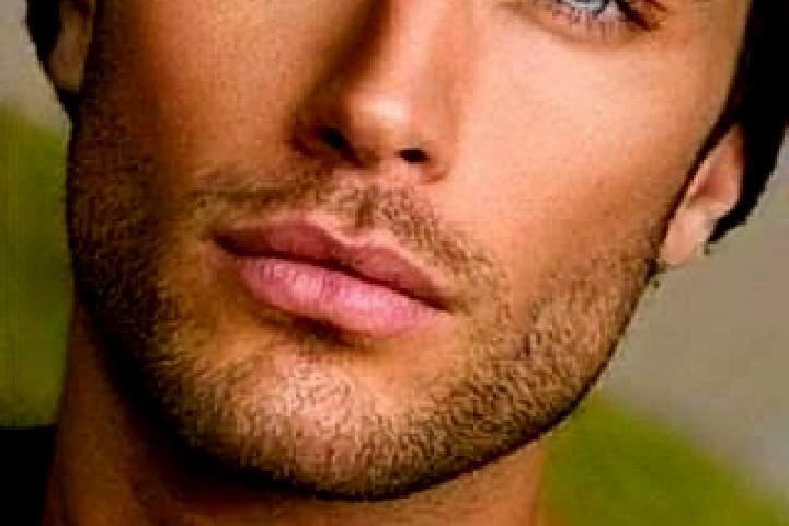 Aubrey, 32, a black blue-eyed slavic companion based in Atarjea. Offering Striptease, Tantra, CIM. Available for incall and outcall, day and evening dates.