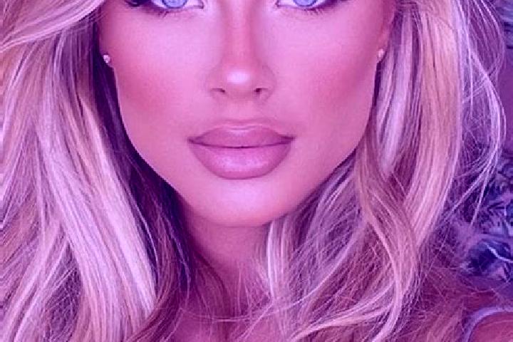 Aubrey, 32, a blonde blue-eyed latina companion based in Gobernador Roca. Offering OWO, Deep French Kissing, Dinner Date, Couples. Available for incall and o...