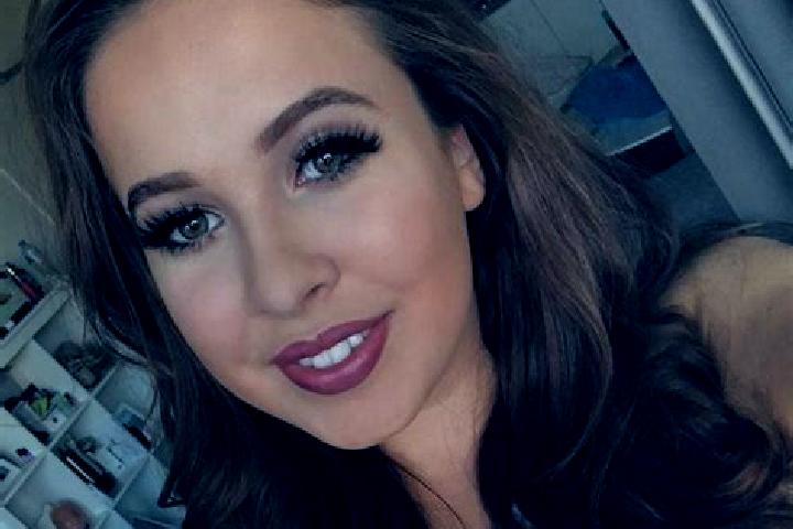 Aubrey, 32, a brunette grey-eyed ebony companion based in Tuohula. Offering CIM, Duos, Erotic Massage. Available for incall and outcall, day and evening dates.
