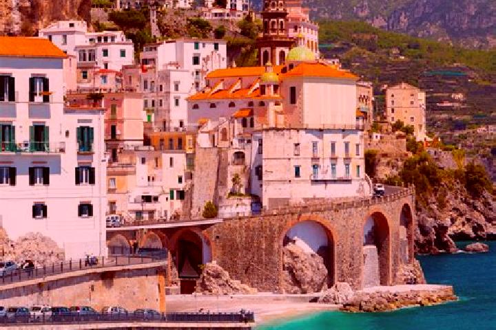 Aubrey, 32 — Escort in Buso, Italy