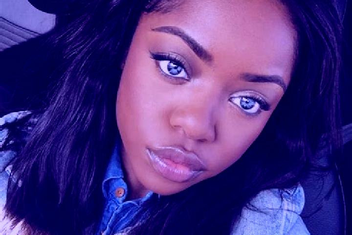 Aubrey, 33, a auburn blue-eyed ebony companion based in Woonona. Offering Duos, Domination. Available for incall and outcall, overnight bookings available.