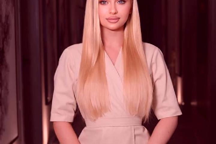Aubrey, 33, a blonde grey-eyed slavic companion based in Plougonven. Offering Tantra, Erotic Massage, Travel Companion, Domination. Available for incall and ...