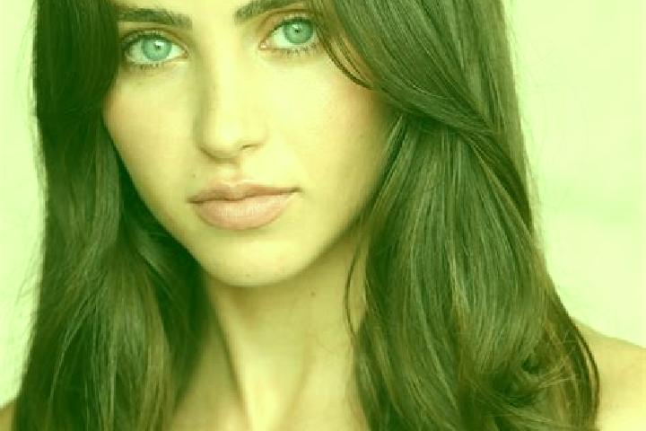 Aubrey, 33, a brunette grey-eyed caribbean companion based in Champvallon. Offering Domination, Overnight, BDSM. Available for incall and outcall, day and ev...
