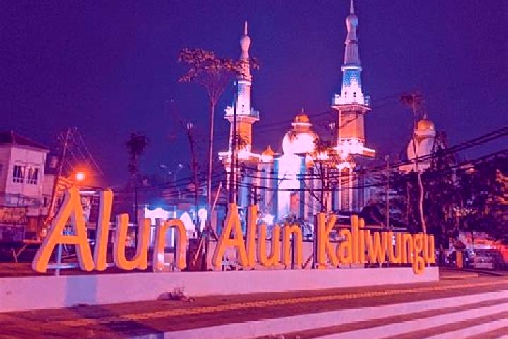 Aubrey, 33 — Escort in Kedungdowo, Indonesia