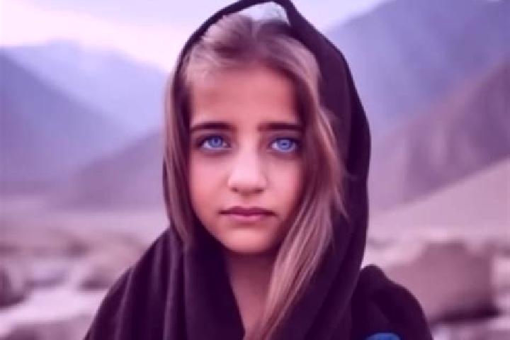 Aubrey, 34, a blonde amber-eyed middle eastern companion based in Konstantinovskoye. Offering Couples, Party Girl, Fetish, CIM, Duos. Available for incall an...