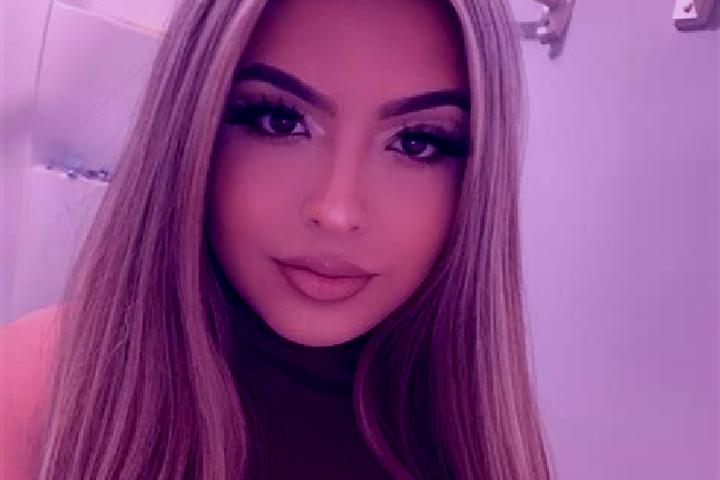 Aubrey, 34, a blonde grey-eyed latina companion based in Taiyangsheng. Offering Deep French Kissing, Overnight, OWO, Erotic Massage, 69. Available for incall...