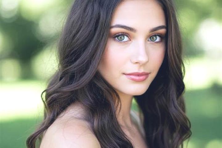 Aubrey, 34, a brunette hazel-eyed latina companion based in Krasnyy Luch. Offering Party Girl, CIM, Erotic Massage, Overnight, Massage. Available for incall ...