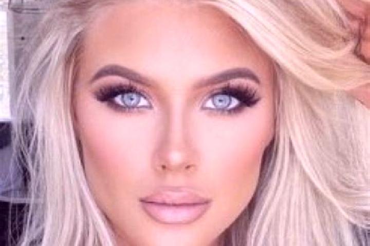 Aubrey, 34, a platinum blonde hazel-eyed mediterranean companion based in Leme. Offering GFE, Roleplay, Party Girl, Tantra. Available for incall and outcall,...