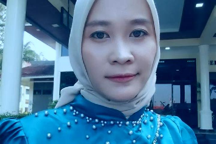 Aubrey, 34 — Escort in Mentoro Wetan, Indonesia