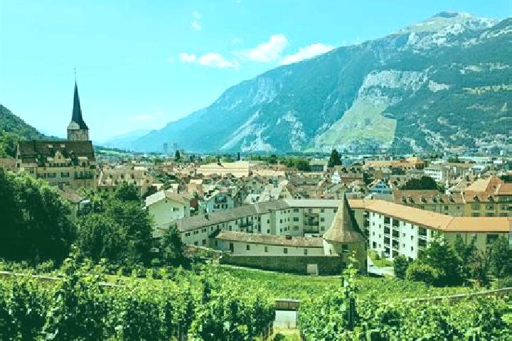 Aubrey, 34 — Escort in Schmitten, Switzerland