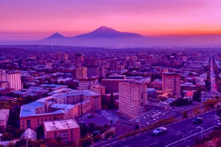 Aubrey, 34 — Escort in Yerazgavors, Armenia