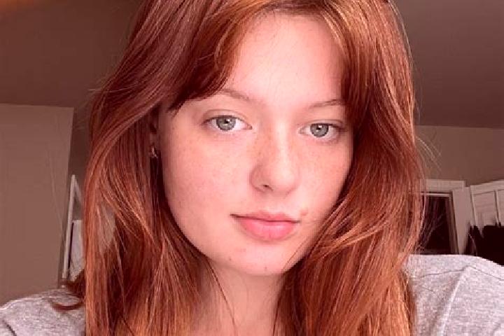 Aubrey, 35, a auburn amber-eyed caucasian companion based in Cervello. Offering Travel Companion, Dinner Date, Overnight, OWO. Available for incall and outca...