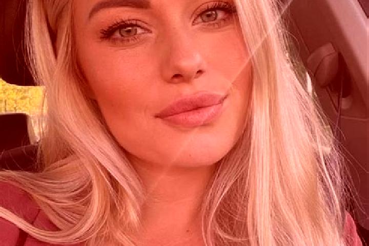 Aubrey, 35, a blonde hazel-eyed slavic companion based in Los Frailes. Offering Couples, Travel Companion, GFE. Available for incall and outcall, day and eve...