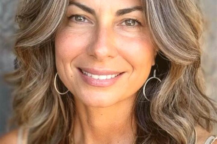 Aubrey, 35, a brunette grey-eyed middle eastern companion based in Varniai. Offering Couples, Massage, OWO. Available for incall and outcall, day and evening...