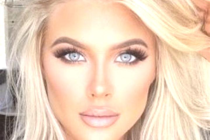 Aubrey, 35, a platinum blonde grey-eyed indian companion based in Sitio Novo do Tocantins. Offering BDSM, Striptease, GFE, Dinner Date, Girlfriend Experience...