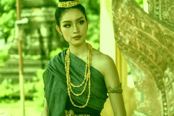 Aubrey, 35 — Escort in Borikhan, Laos