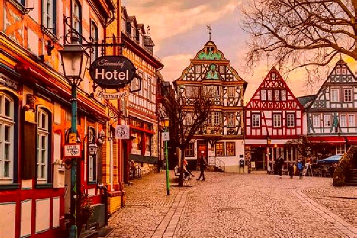 Aubrey, 35 — Escort in Mandel, Germany