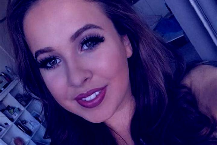 Aubrey, 36, a auburn blue-eyed caribbean companion based in Elon. Offering Massage, BDSM, Dinner Date. Available for incall and outcall, overnight bookings a...