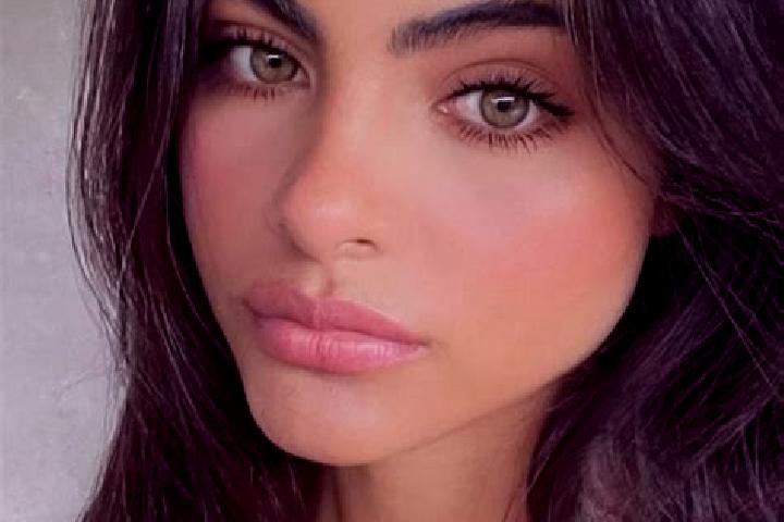 Aubrey, 36, a black dark-eyed caucasian companion based in Mayfield Heights. Offering Couples, CIM, Overnight, Dinner Date, BDSM. Available for incall and ou...
