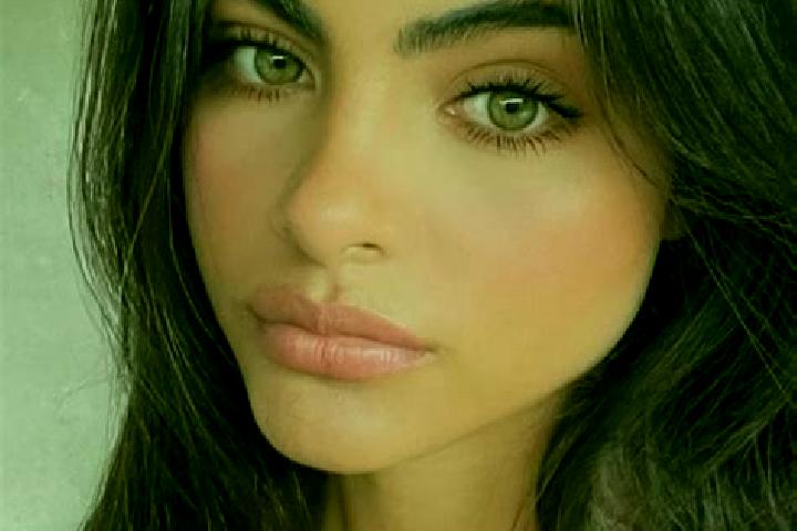 Aubrey, 36, a black green-eyed indian companion based in Eslam Qaleh. Offering Travel Companion, Massage, 69, Striptease. Available for incall and outcall, o...
