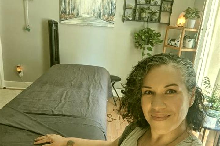 Aubrey, 36, a black grey-eyed mixed companion based in Dyjakovice. Offering Overnight, Prostate Massage, Massage. Available for incall and outcall, day and e...