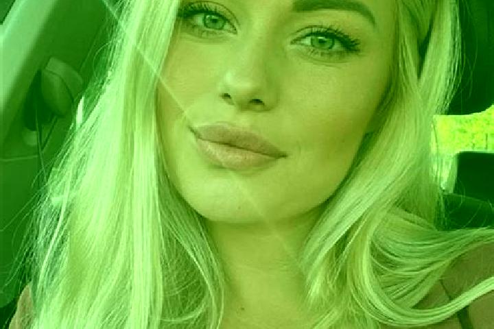 Aubrey, 36, a blonde hazel-eyed latina companion based in Tipolo. Offering Couples, Travel Companion, BDSM. Available for incall and outcall, day and evening...