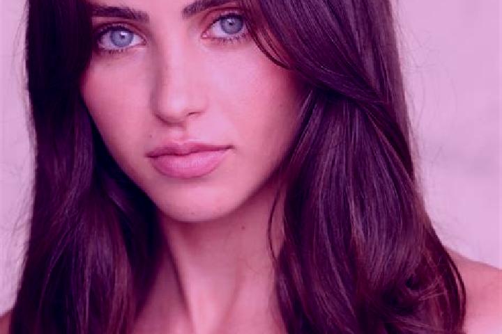 Aubrey, 36, a brunette brown-eyed latina companion based in Tineo. Offering Deep French Kissing, Erotic Massage, Duos. Available for incall and outcall, day ...