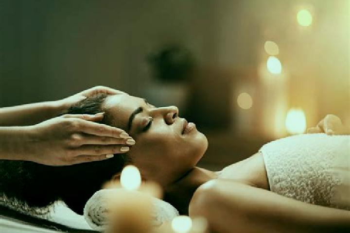 Aubrey, 36, a brunette brown-eyed mediterranean companion based in Theuma. Offering Domination, A-Level, Erotic Massage, Massage. Available for incall and ou...