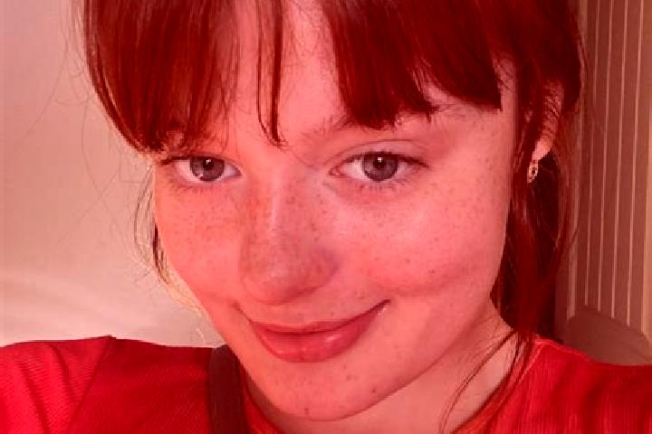 Aubrey, 36, a red brown-eyed european companion based in Buzoesti. Offering Travel Companion, Roleplay, Couples, Fetish, Massage. Available for incall and ou...