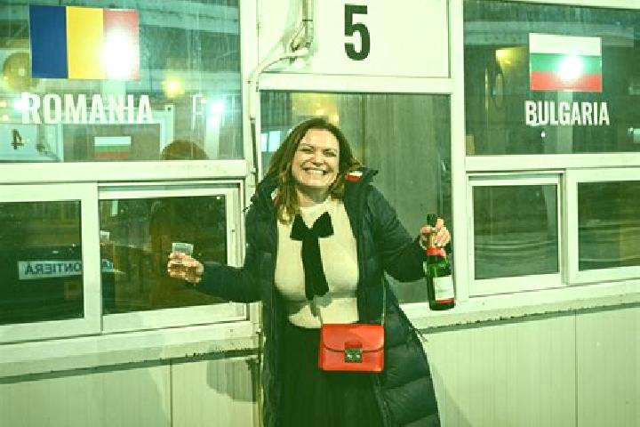 Aubrey, 36 — Escort in Bistretu, Romania