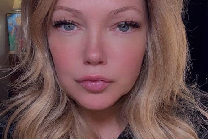 Aubrey, 36 — Escort in Canastota, United States