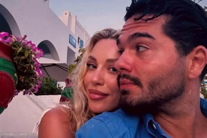 Aubrey, 36 — Escort in Kallifoni, Greece