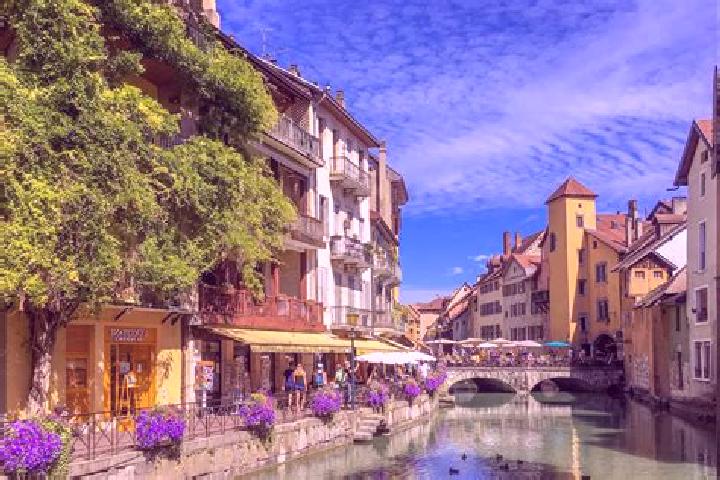 Aubrey, 36 — Escort in Luzillat, France