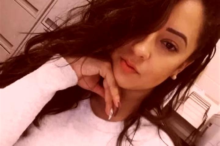 Aubrey, 37, a black grey-eyed ebony companion based in Abu Qashsh. Offering A-Level, Couples, Travel Companion. Available for incall and outcall, day and eve...