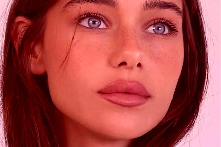 Aubrey, 37, a brunette brown-eyed middle eastern companion based in Mezquitan. Offering Overnight, Duos, CIM. Available for incall and outcall, day and eveni...
