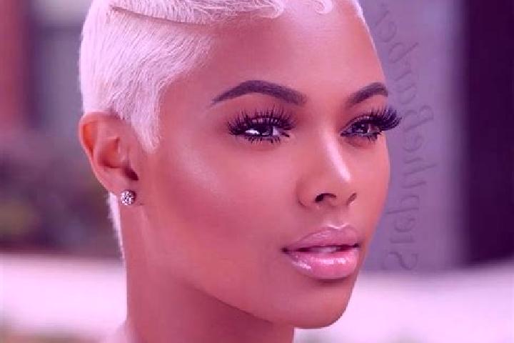 Aubrey, 37, a platinum blonde dark-eyed ebony companion based in Machinga. Offering 69, Domination, Roleplay. Available for incall and outcall, day and eveni...