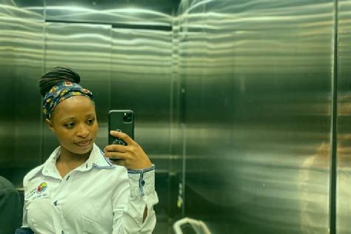 Aubrey, 37 — Escort in Thubelihle, South Africa
