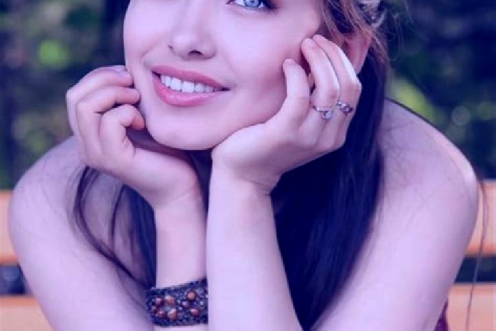 Aubrey, 38, a chestnut blue-eyed asian companion based in Sahawar. Offering CIM, Overnight, Dinner Date, 69, Duos. Available for incall and outcall, overnigh...