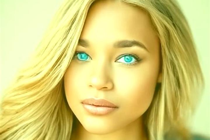 Aubrey, 38, a dark blonde blue-eyed latina companion based in Nembe. Offering Duos, Massage, OWO, CIM. Available for incall and outcall, day and evening dates.
