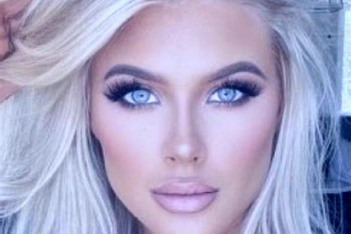 Aubrey, 38, a platinum blonde blue-eyed mixed companion based in Tueifla. Offering Massage, OWO, Couples, Domination. Available for incall and outcall, overn...