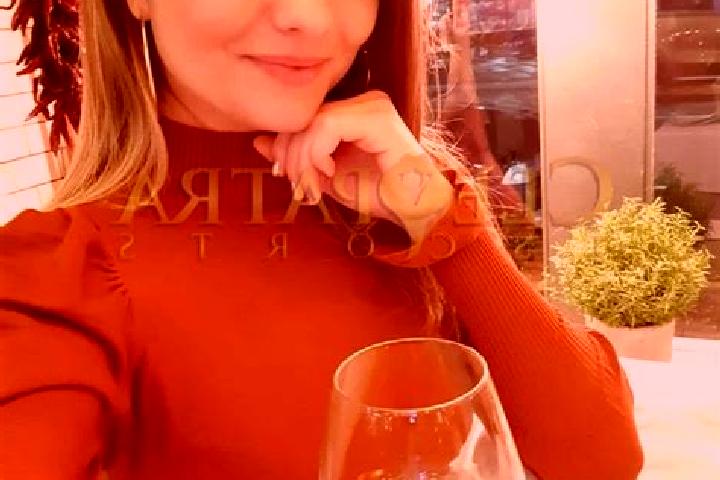 Aubrey, 38, a red hazel-eyed caucasian companion based in Sankoutang. Offering 69, Dinner Date, Striptease, OWO. Available for incall and outcall, overnight ...