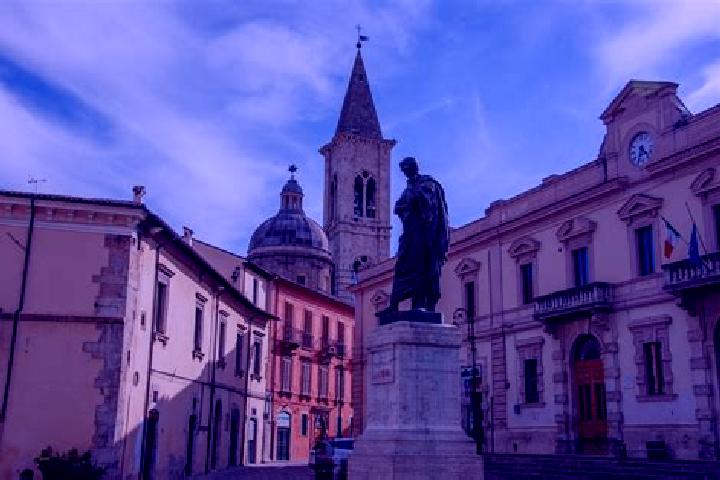 Aubrey, 38 — Escort in Castellalto, Italy