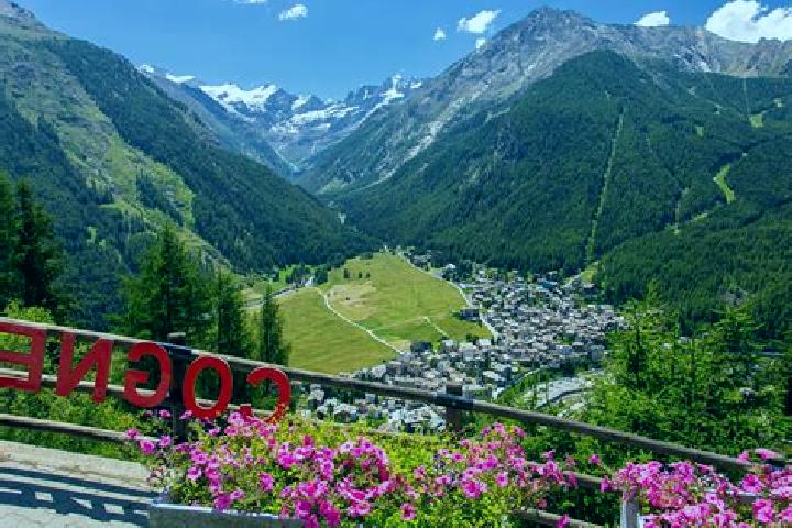 Aubrey, 38 — Escort in Cogne, Italy