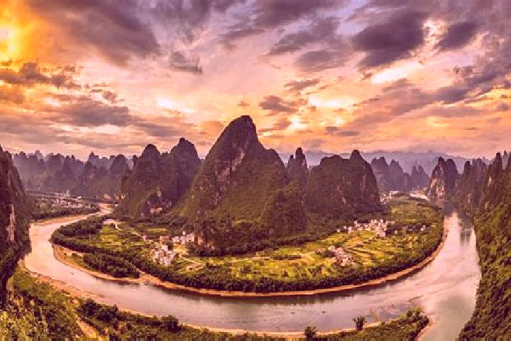 Aubrey, 38 — Escort in Leye, China