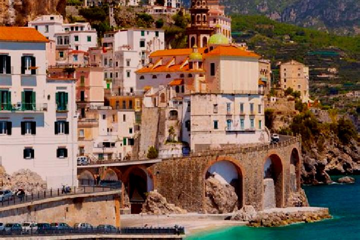 Aubrey, 38 — Escort in Ramon, Italy