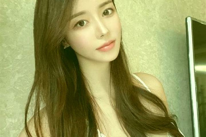 Aubrey, 38 — Escort in Yangqiao, China