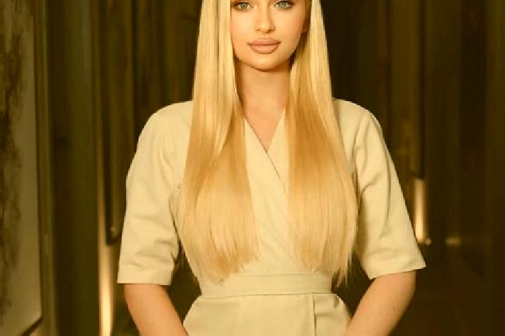 Aubrey, 39, a blonde amber-eyed caucasian companion based in Somampalaiyam. Offering GFE, Tantra, Erotic Massage, Overnight. Available for incall and outcall...