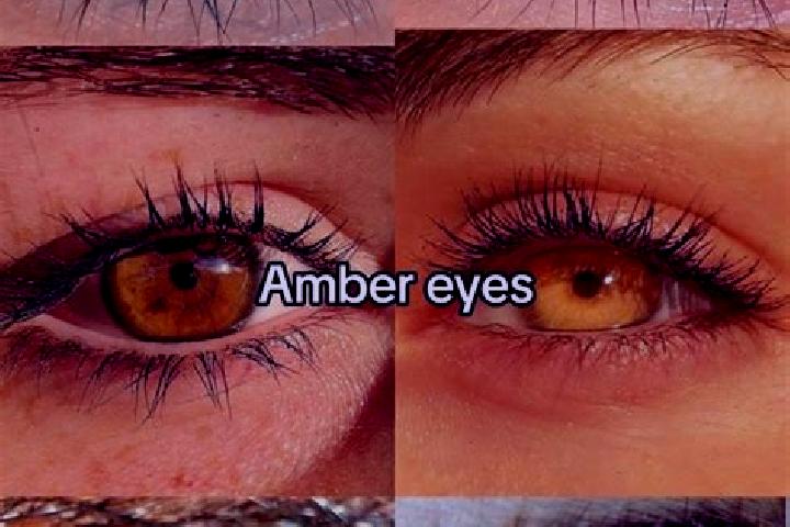 Aubrey, 39, a brunette amber-eyed mixed companion based in Ar Riqama. Offering Duos, 69. Available for incall and outcall, day and evening dates.