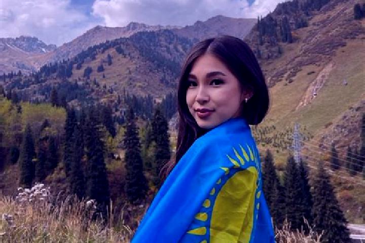 Aubrey, 39 — Escort in Aqsay, Kazakhstan