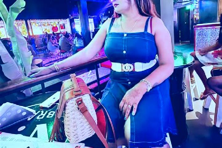 Aubrey, 39 — Escort in Itarsi, India